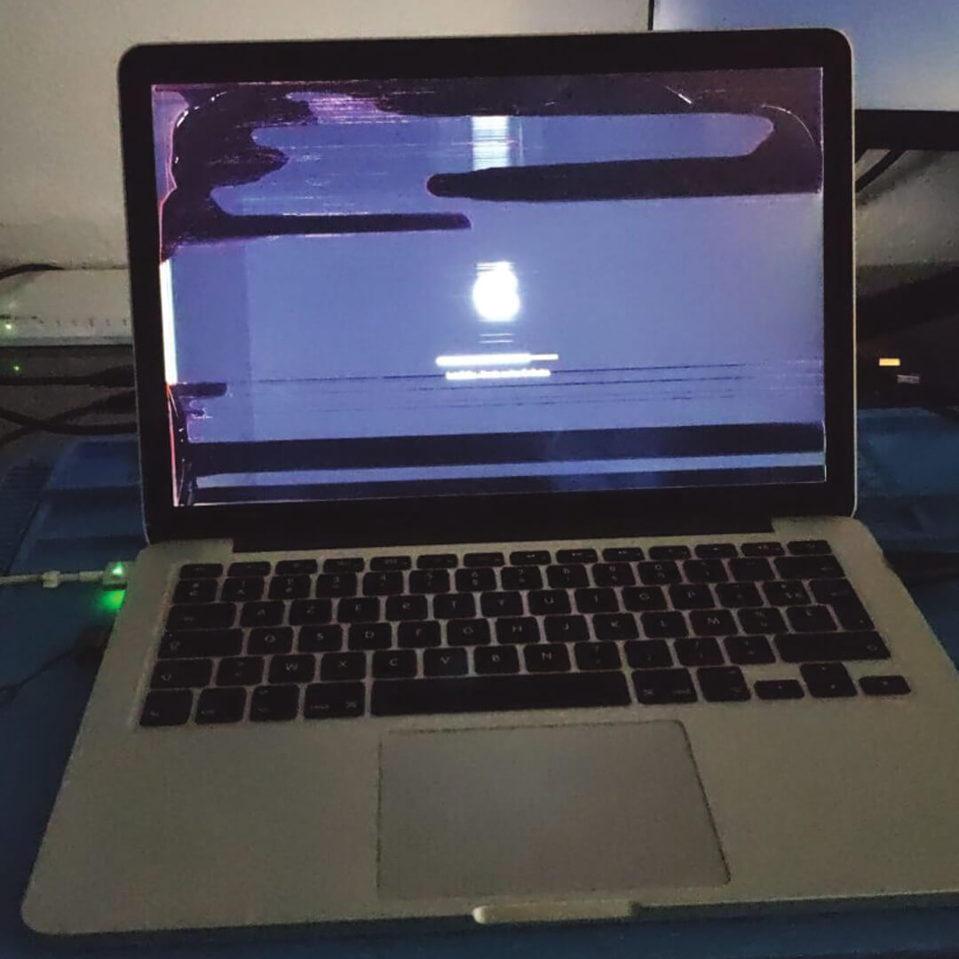 Ecran cassé d'un MACBOOK PRO